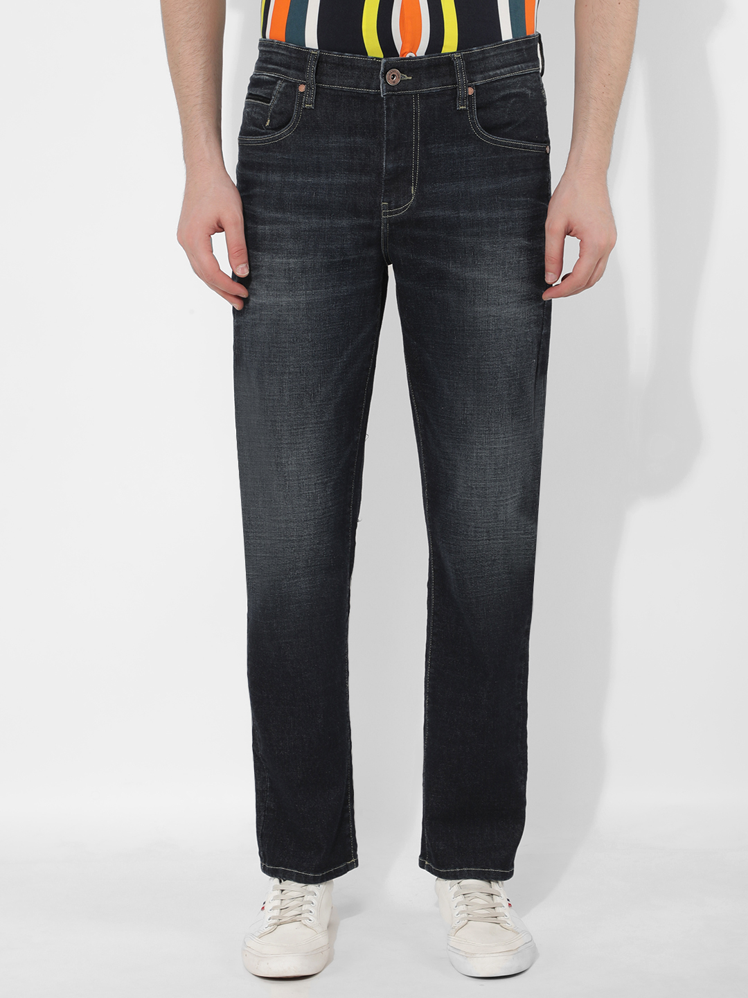 Numero Uno Men Solid Blue Jeans